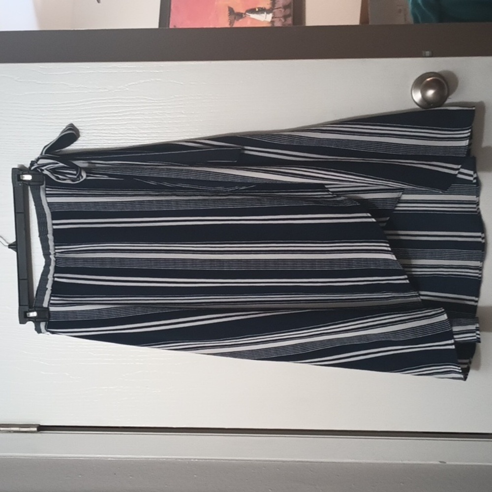 Women's Asymmetrical Vertical Striped Midi Skirt with High Waist